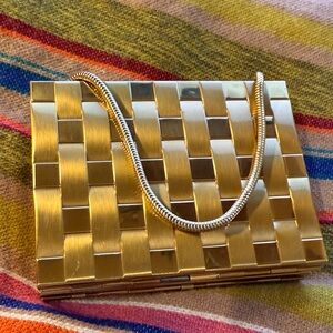 VINTAGE Gold Woven Metal Compact - Evening Clutch